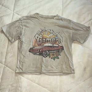 TARGET Camero Cropped Graphic Tee